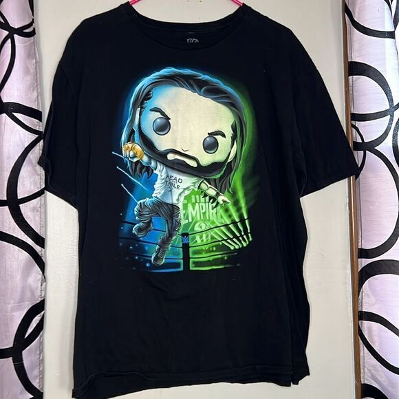 Roman Reigns funko shirt
WWE - Picture 3 of 5